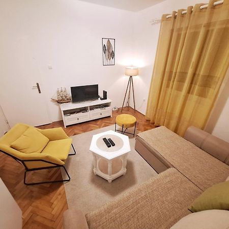 Red House Apartment Kotor Luaran gambar