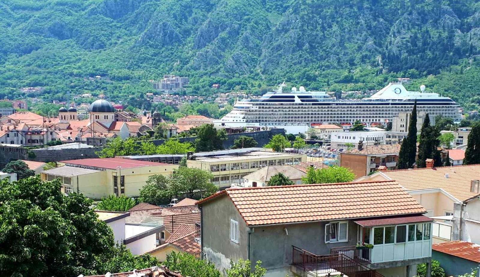 Red House Apartment Kotor Luaran gambar