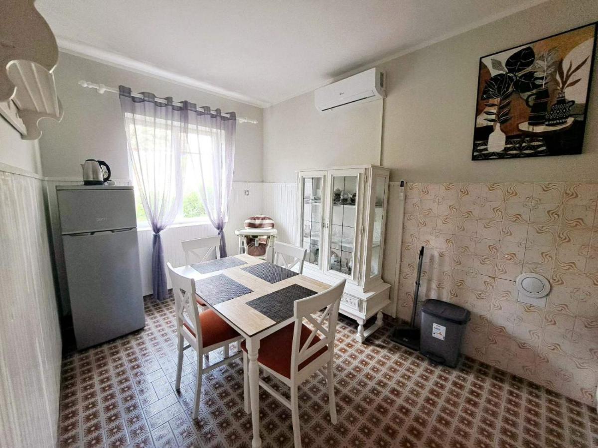 Red House Apartment Kotor Luaran gambar