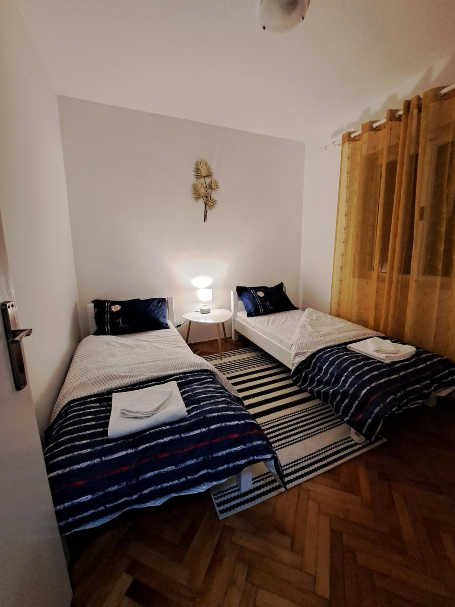 Red House Apartment Kotor Luaran gambar