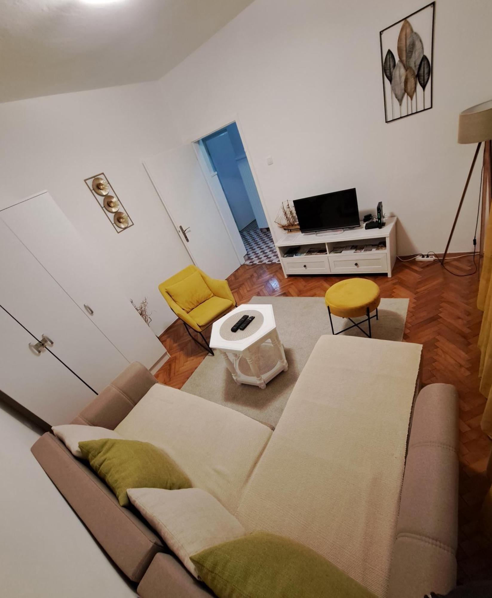Red House Apartment Kotor Luaran gambar