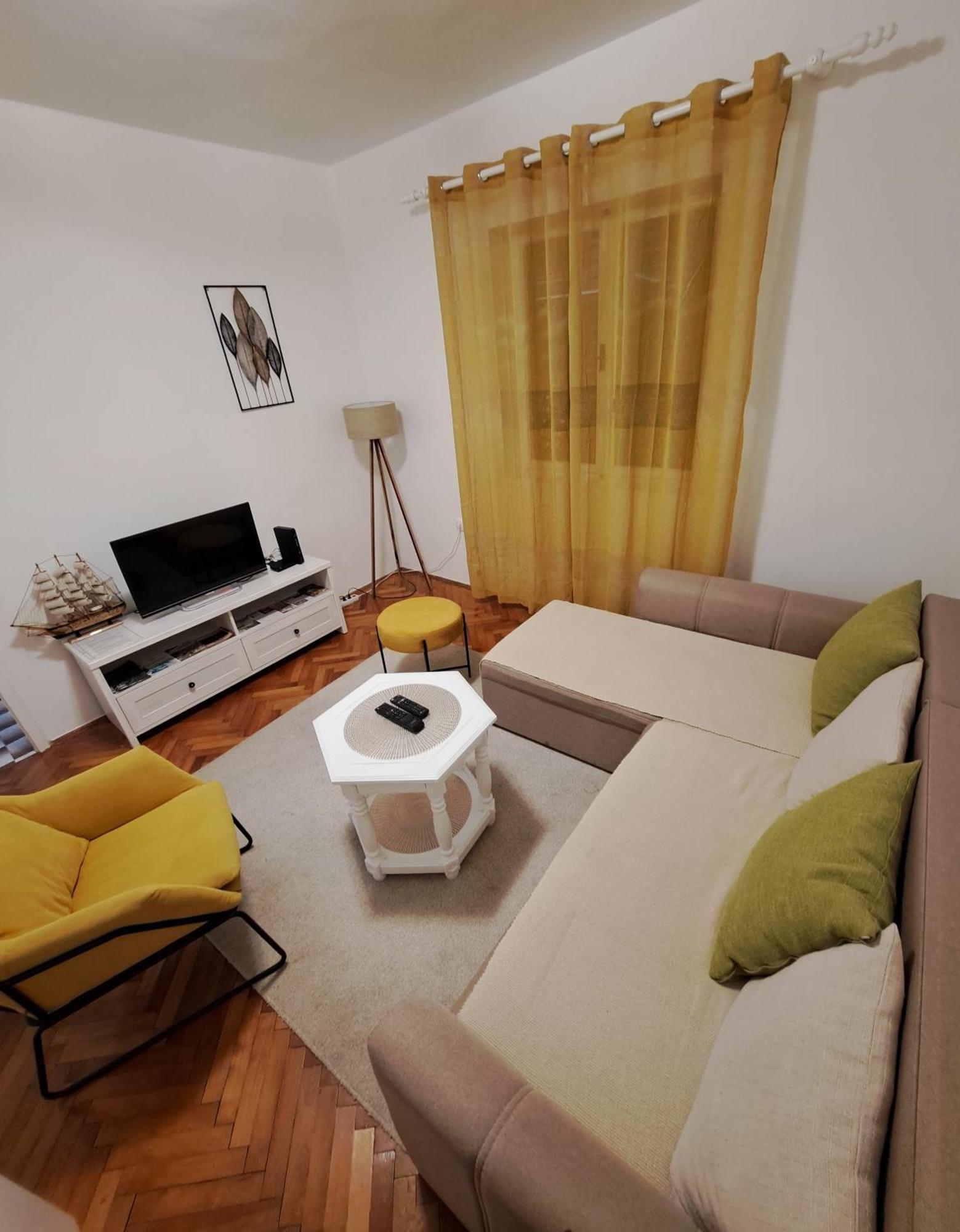 Red House Apartment Kotor Luaran gambar