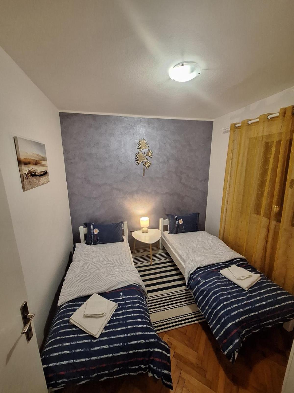 Red House Apartment Kotor Luaran gambar