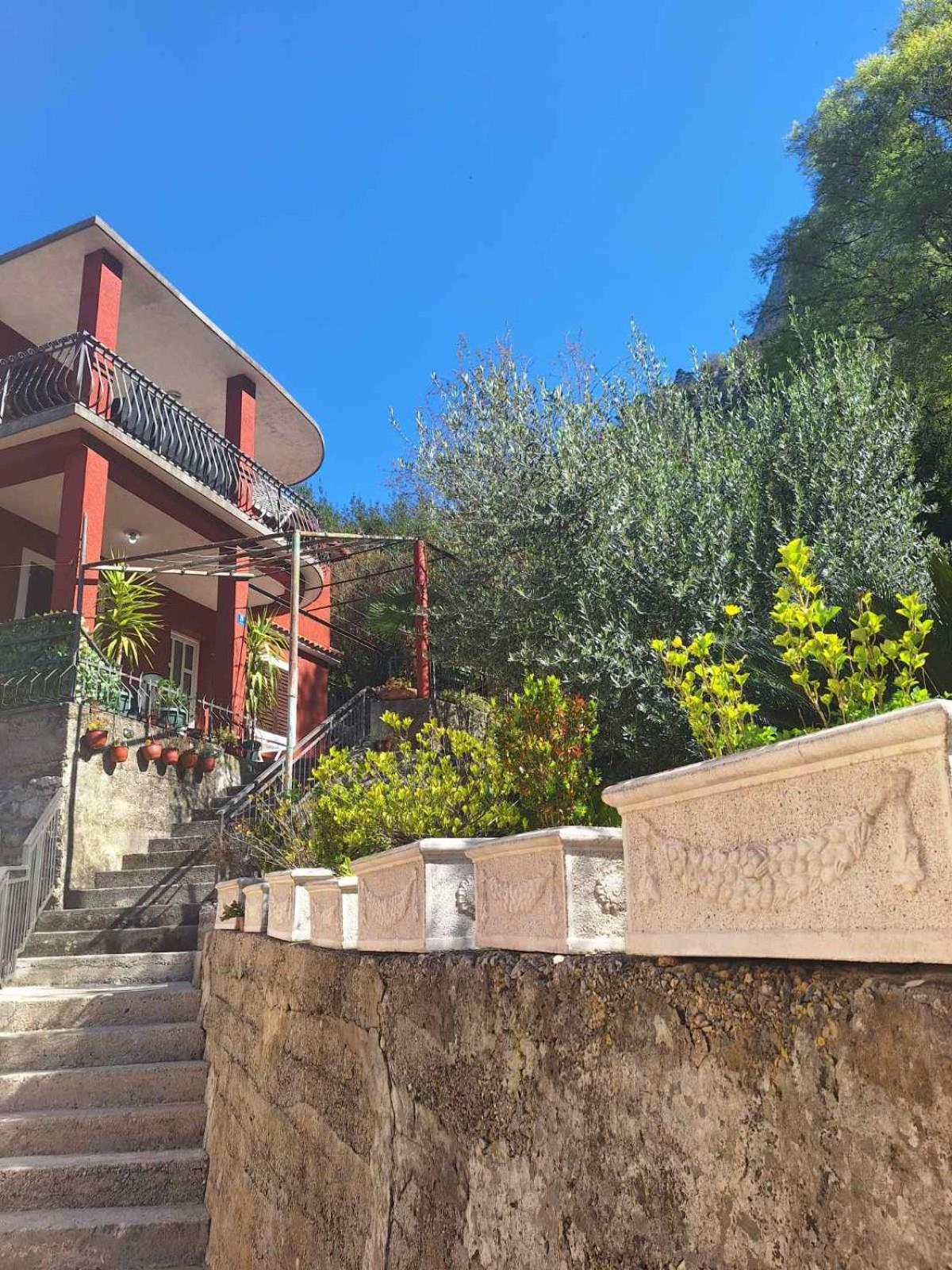 Red House Apartment Kotor Luaran gambar
