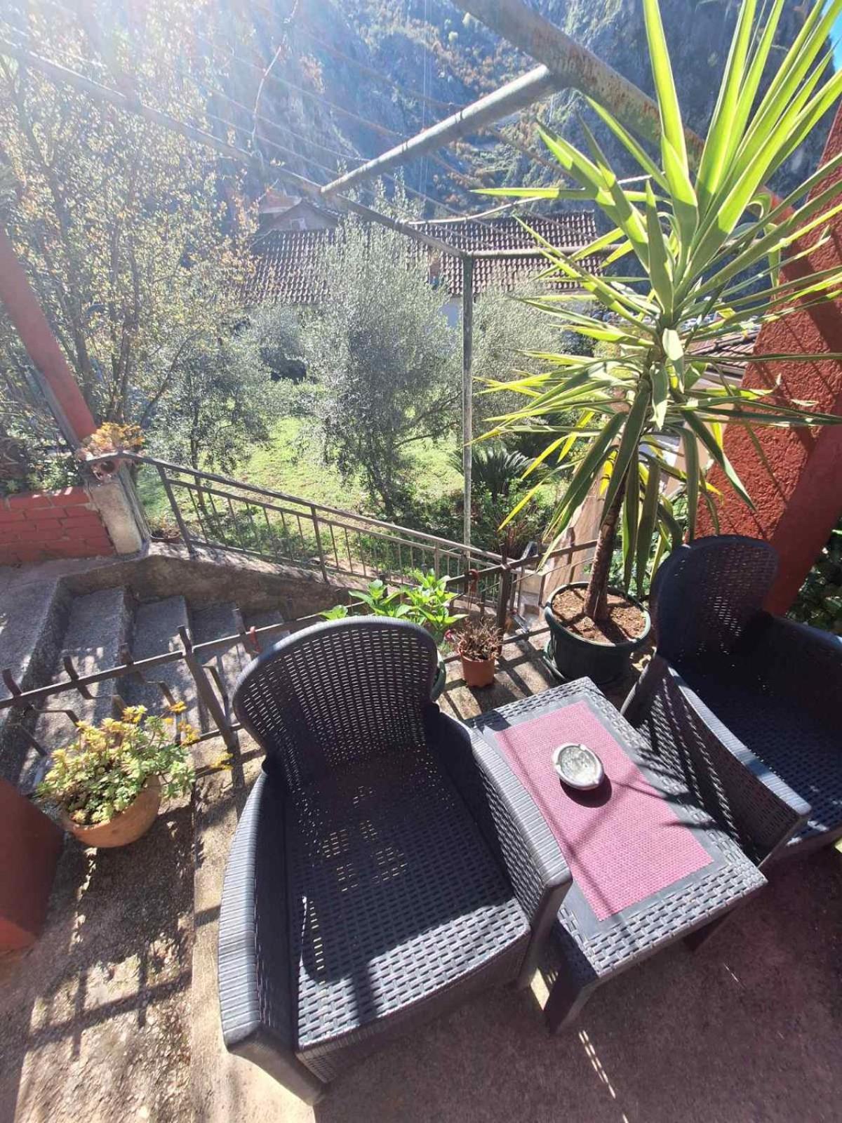 Red House Apartment Kotor Luaran gambar