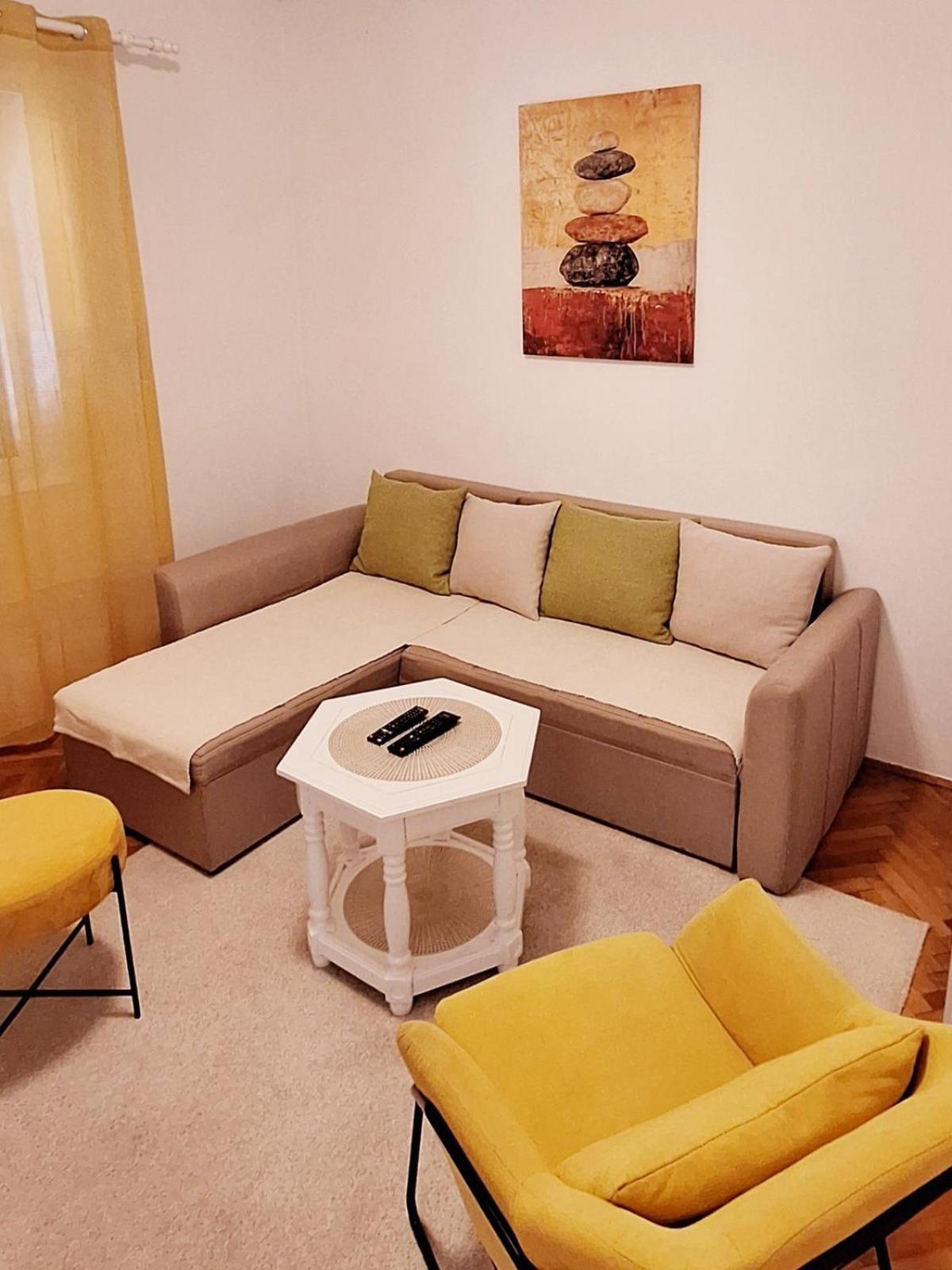 Red House Apartment Kotor Luaran gambar